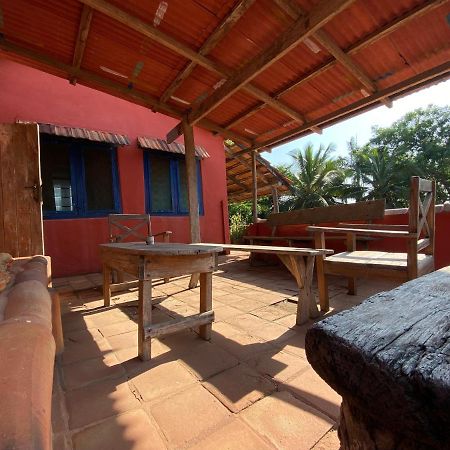 Big Milly'S Backyard Hotel Kokrobite Exterior photo