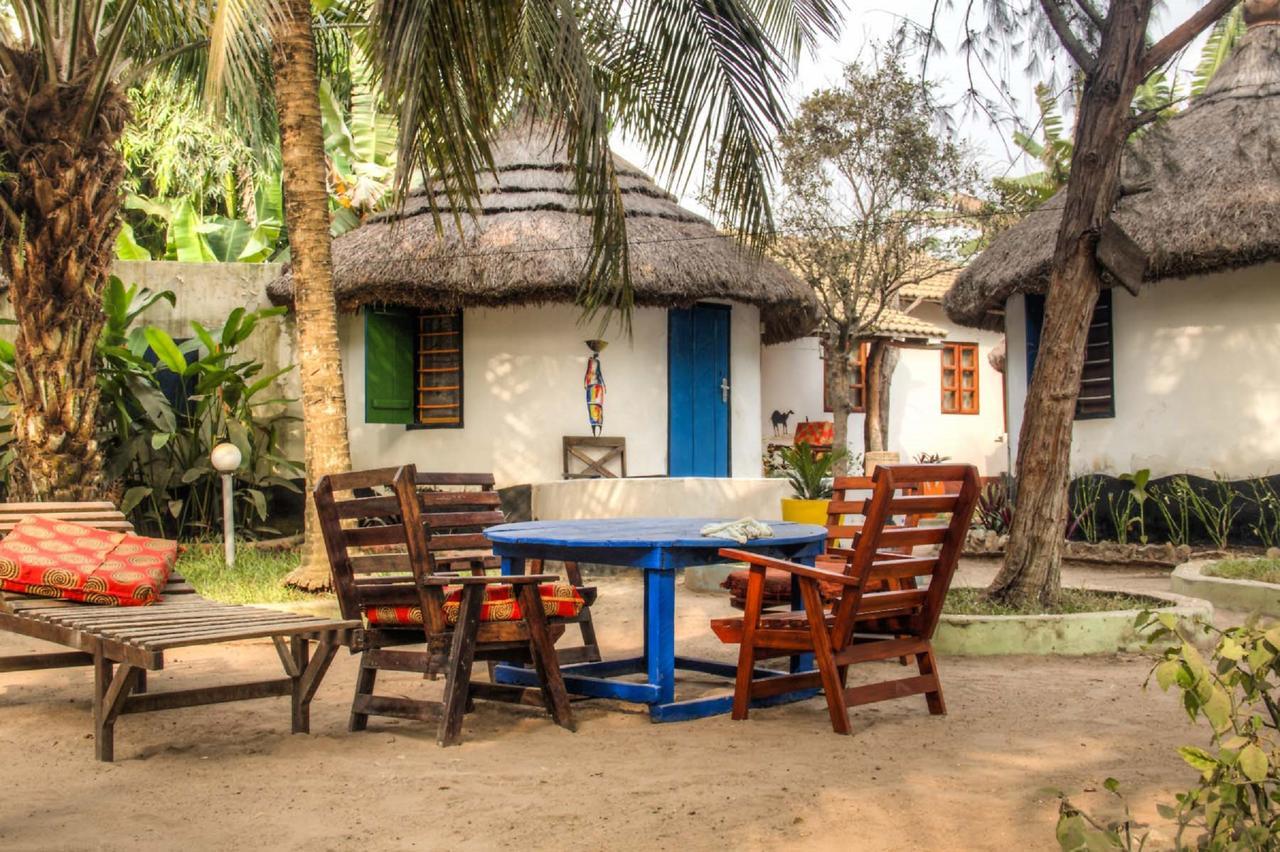 Big Milly'S Backyard Hotel Kokrobite Exterior photo