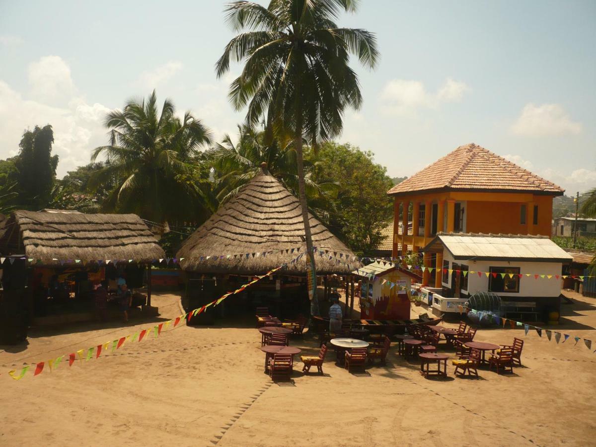 Big Milly'S Backyard Hotel Kokrobite Exterior photo