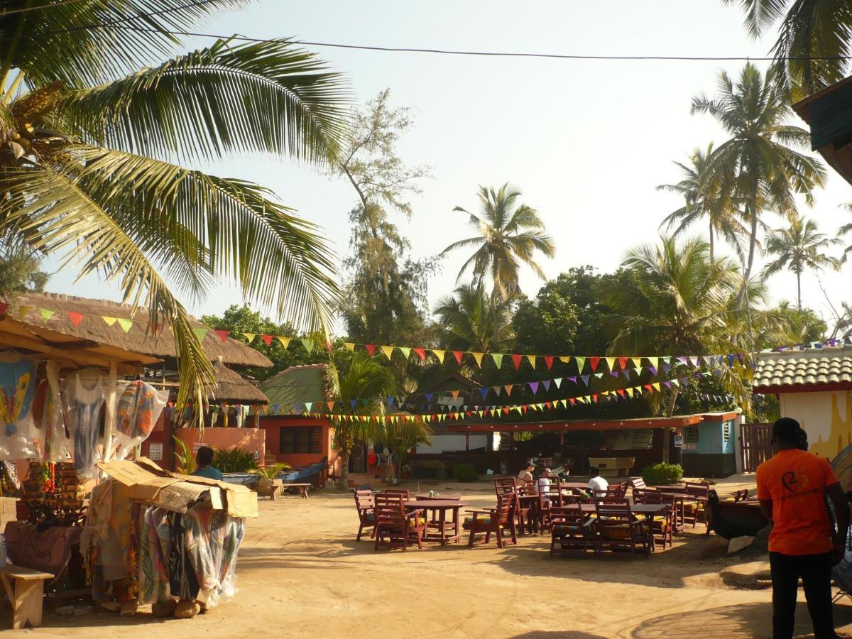 Big Milly'S Backyard Hotel Kokrobite Exterior photo